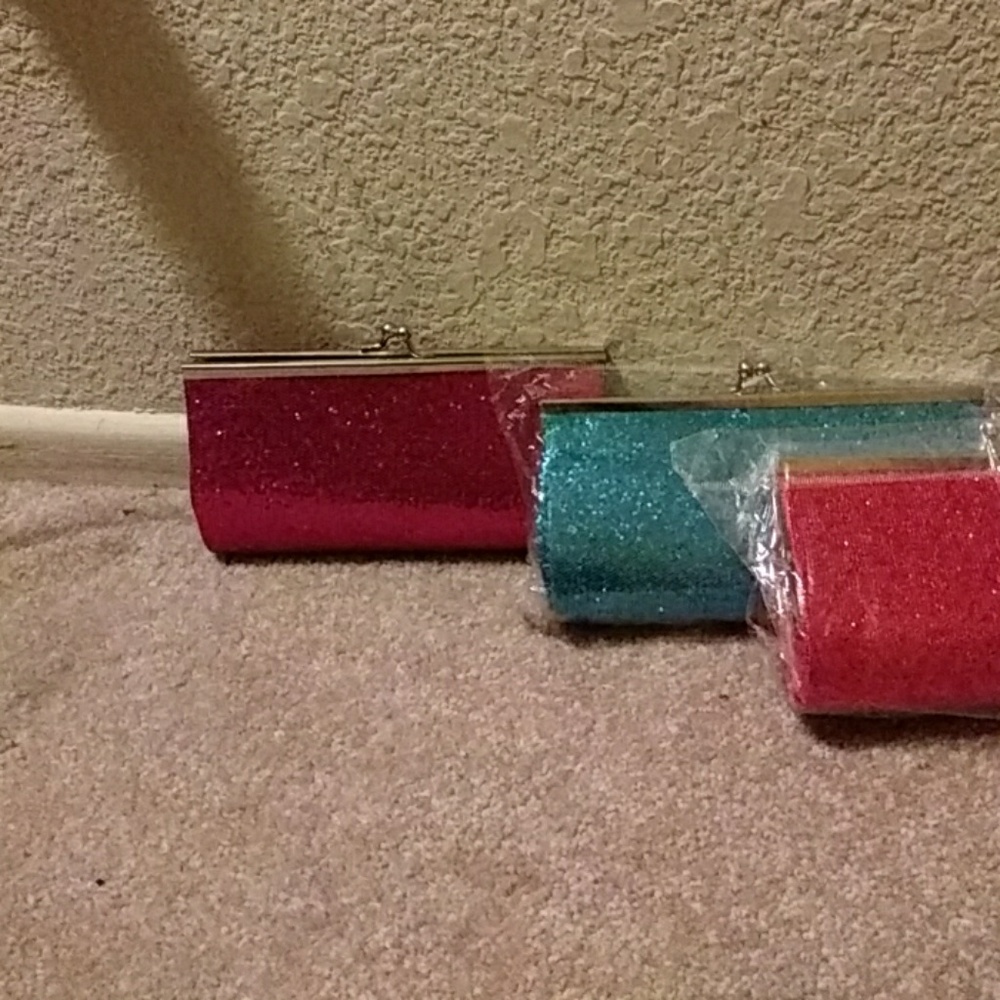 Clutch purses